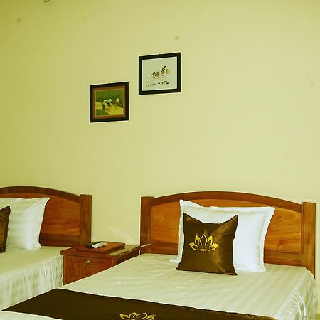 Huong Sen Hotel Cao Lãnh Exterior foto