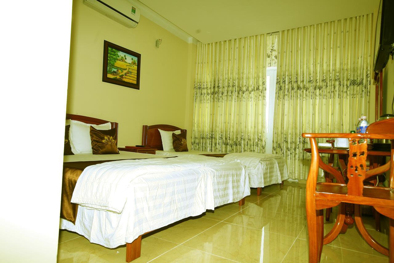 Huong Sen Hotel Cao Lãnh Exterior foto
