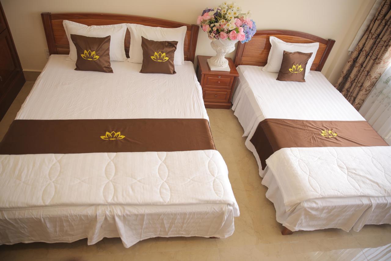 Huong Sen Hotel Cao Lãnh Exterior foto