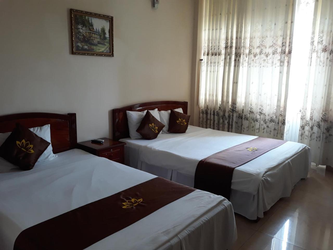 Huong Sen Hotel Cao Lãnh Exterior foto